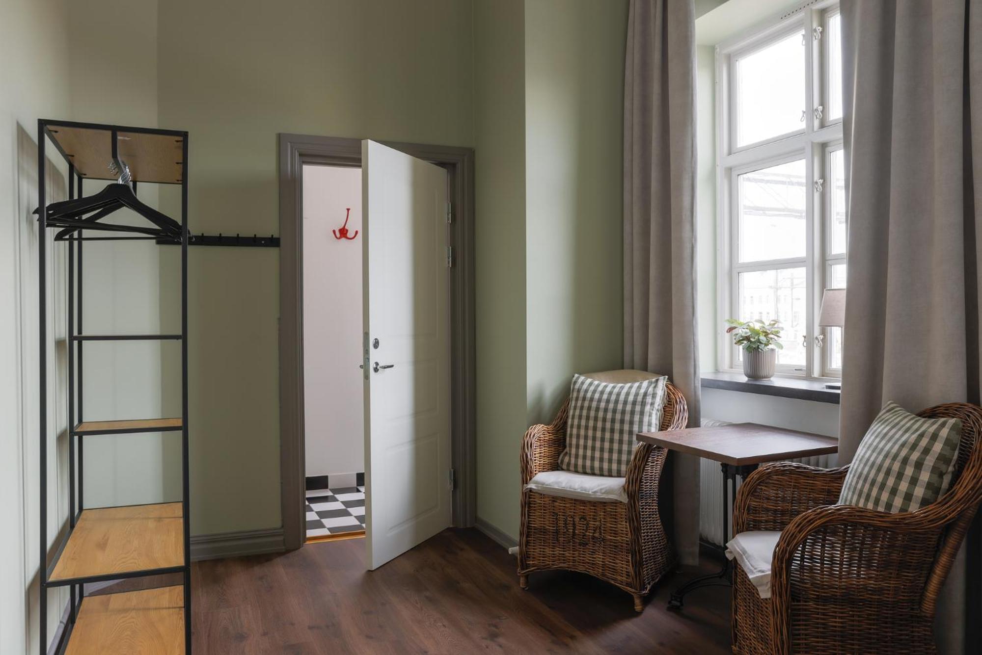 Stationen Bed and Breakfast Ystad Εξωτερικό φωτογραφία